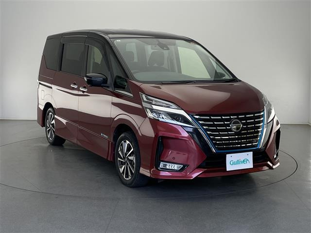セレナ1.2 e-POWER ハイウェイスターV