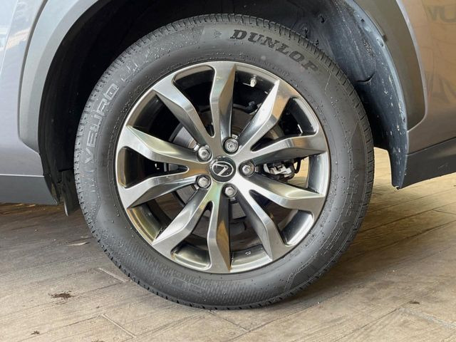 �y����18�C���`�A���~�z�C�[���z�O�ςɃ}�b�`���������A���~�z�C�[���𑕒����Ă���܂��B�e��ЊO�A���~�z�C�[����A�X�^�b�h���X�^�C�����戵�����Ă���܂��B���񂲑��k����������