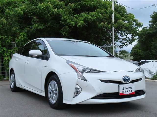 プリウス1.8 S セーフティ プラス