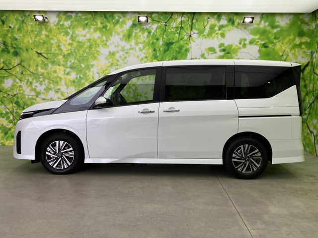 セレナ1.4 e-POWER ハイウェイスターV