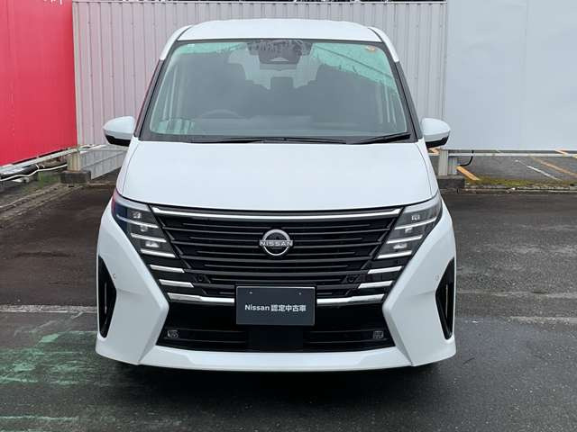 セレナ1.4 e-POWER ハイウェイスターV