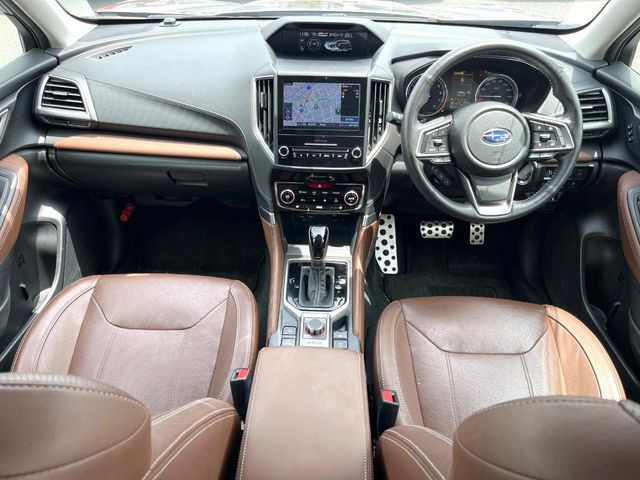 フォレスター2.0 アドバンス 4WD