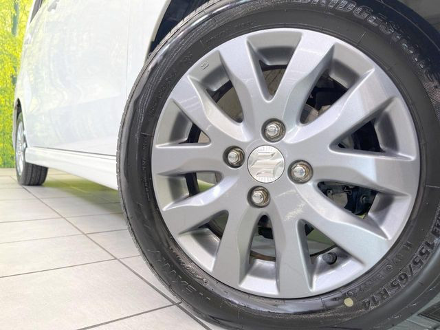 �y����14�C���`�A���~�z�C�[���z�O�ςɃ}�b�`���������A���~�z�C�[���𑕒����Ă���܂��B�e��ЊO�A���~�z�C�[����A�X�^�b�h���X�^�C�����戵�����Ă���܂��B���񂲑��k����������