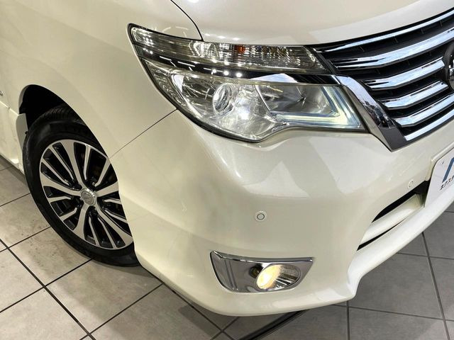�yLED�w�b�h���C�g�z���V����ԑ��s�����ǍD�Ȏ��E���m�ۂ����S���ĉ^�]�ł��鍂�P�xLED�w�b�h���C�g�𑕔�!�_�����x�������A����d�͂��}�����Ă��܂��B