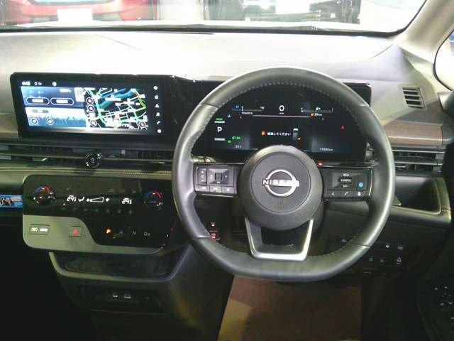 セレナ1.4 e-POWER ハイウェイスターV