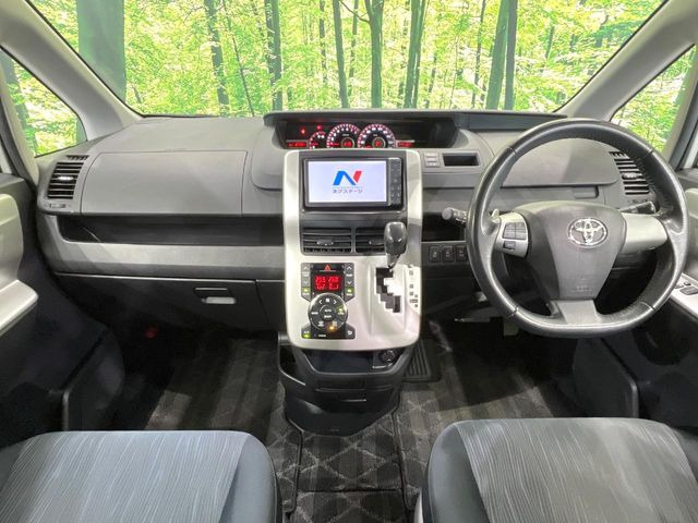 ヴォクシー2.0 ZS 煌