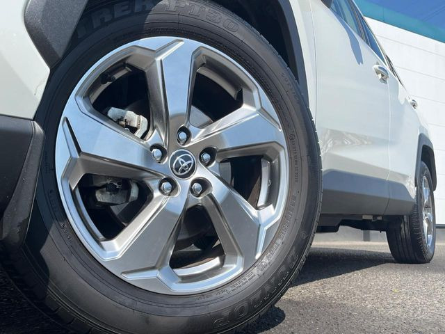 �y����18�C���`�A���~�z�C�[���z�O�ςɃ}�b�`���������A���~�z�C�[���𑕒����Ă���܂��B�e��ЊO�A���~�z�C�[����A�X�^�b�h���X�^�C�����戵�����Ă���܂��B���񂲑��k����������