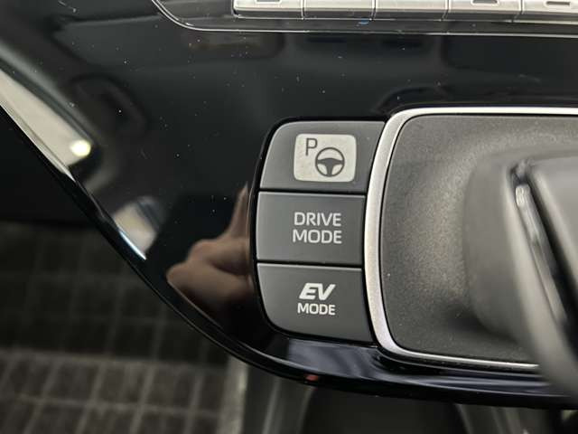 アクア1.5 X E-Four 4WD
