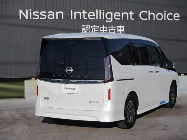 セレナ1.4 e-POWER ハイウェイスターV