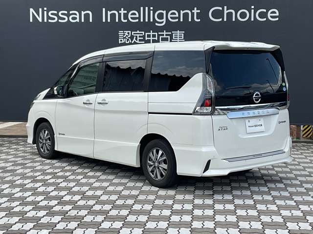 セレナ1.2 e-POWER ハイウェイスターV