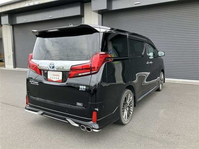 アルファードハイブリッド 2.5 エグゼクティブ ラウンジ S E-Four 4WD