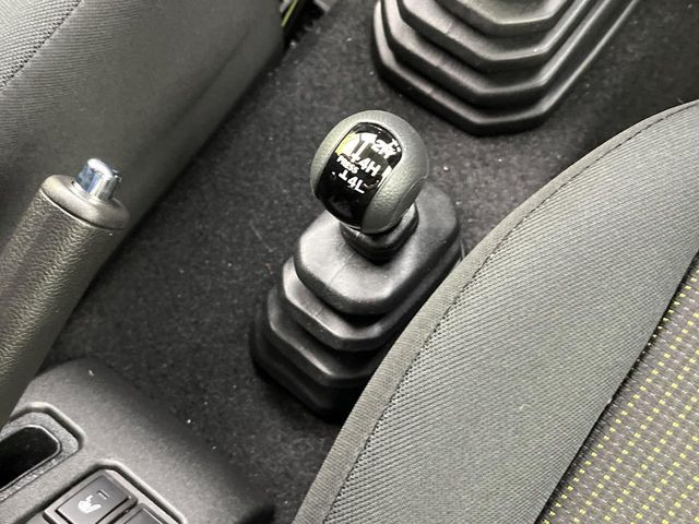 4WD�̂��Ԃł��̂ŁA�ᓹ�ł����S�ł���~��n�n��ɂ��Z�܂��̕��ȊO�ɂ��A�E�B���^�[�X�|�[�c����̕���~��n��֋A�Ȃ����@�������ɂ���������!