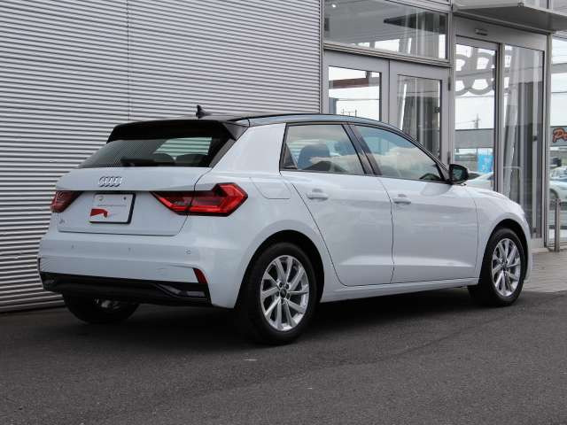 A1スポーツバック25 TFSI アドバンスド