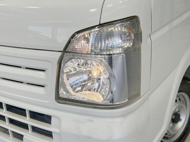 夜間や荒天時により良好な視界で安心な走行をご希望される方には【高輝度LEDヘッドライト】の取付がおすすめ!多くのお客様にご好評いただいております♪