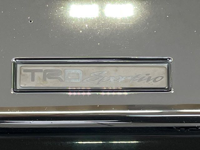 ヴォクシー1.8 ハイブリッド ZS