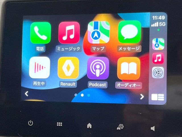 ��Apple Car Play:�X�}�z�Ƃ̗L���ڑ��ŁA�i�r�E�I�[�f�B�I�Đ��ȂǃX�}�z�̃A�v���@�\����ʂł��g����֗��@�\�ł�!