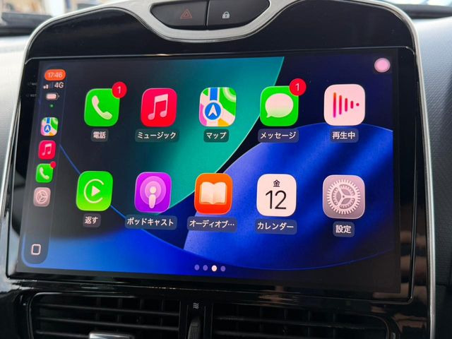 ��Apple Car Play:�X�}�z�Ƃ̗L���ڑ��ŁA�i�r�E�I�[�f�B�I�Đ��ȂǃX�}�z�̃A�v���@�\����ʂł��g����֗��@�\�ł�!