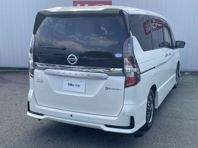 セレナ1.2 e-POWER ハイウェイスターV