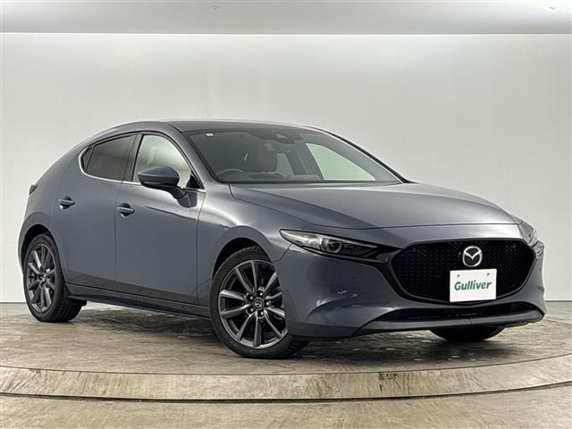 MAZDA3ファストバック2.0 20S バーガンディ セレクション 4WD