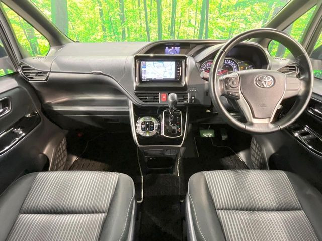 ヴォクシー2.0 ZS 煌II