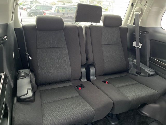 3��ڃV�[�g�͂�������ԗǍD����l�ł��������ƍ����Ē����܂��̂ŁA��l���ł̂��o���������N���N�ł��􂲉Ƒ��ŁA�C�̒m�ꂽ���ԂŁA�h���C�u�ɍs���̂��y���݂ł��ˁ�
