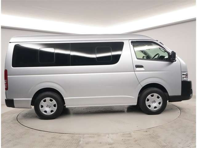 ハイエース2.7 GL ロング ミドルルーフ 4WD