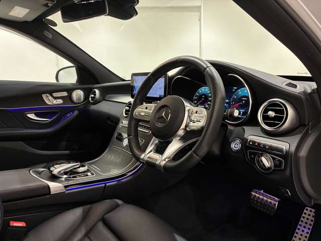 CクラスAMG C43 4マチック 4WD