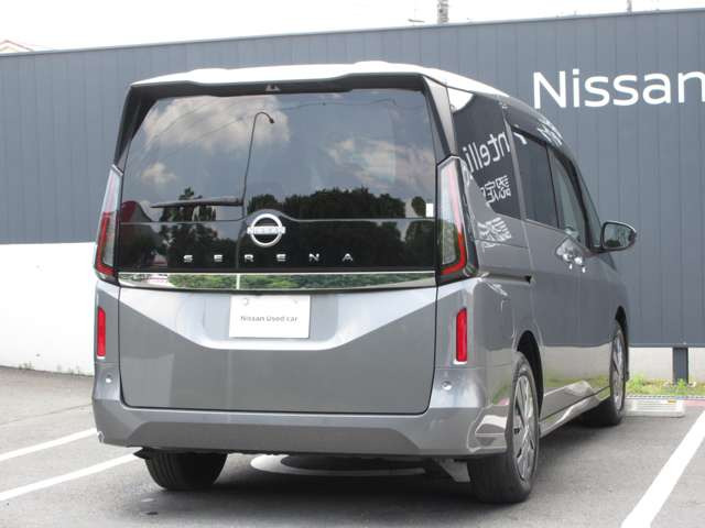 セレナ2.0 XV