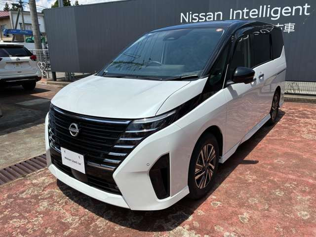 セレナ1.4 e-POWER ハイウェイスターV