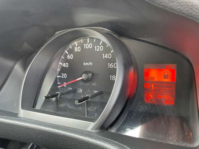 NV200バネットバン1.6 DX