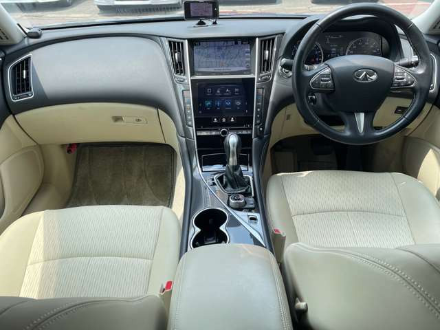 スカイライン3.5 350GT FOUR ハイブリッド