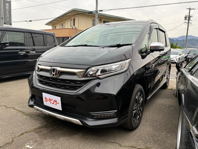 フリード1.5 ハイブリッド クロスター ホンダセンシング 4WD