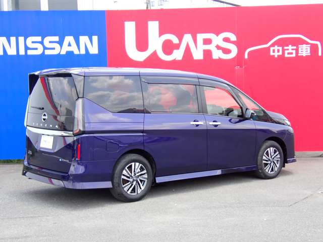 セレナ1.4 e-POWER ハイウェイスターV