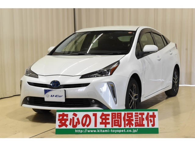 プリウス1.8 S ツーリングセレクション E-Four 4WD