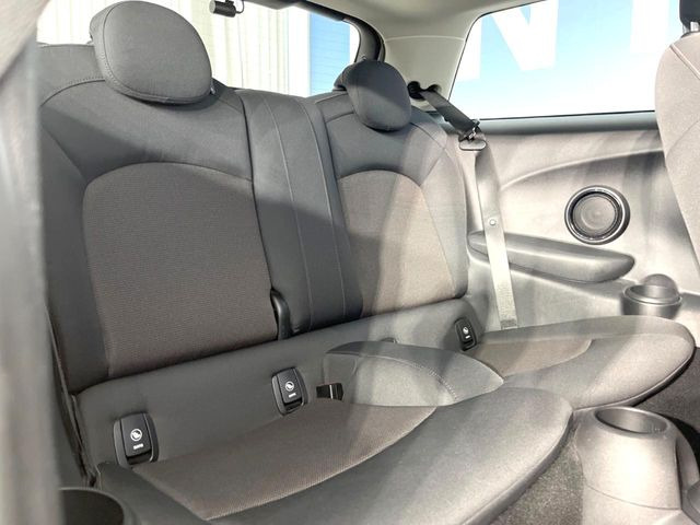 ���㕔���Ȃ��C�ɂȂ�悤�ȃL�Y�E�����ւ��蓙�A�傫�ȃ_���[�W�͂Ȃ��A�ǍD�ȏ�Ԃł��B