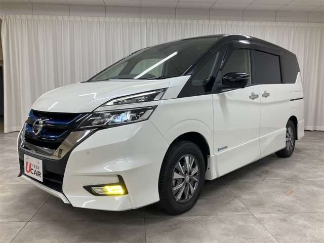 セレナ1.2 e-POWER ハイウェイスターV