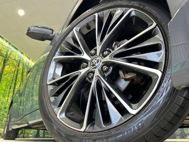 �y����19�C���`�A���~�z�C�[���z�O�ςɃ}�b�`���������A���~�z�C�[���𑕒����Ă���܂��B�e��ЊO�A���~�z�C�[����A�X�^�b�h���X�^�C�����戵�����Ă���܂��B���񂲑��k����������