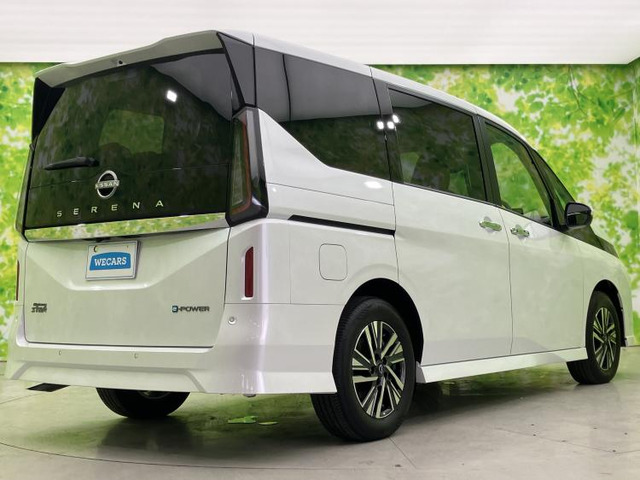 セレナ1.4 e-POWER ハイウェイスターV