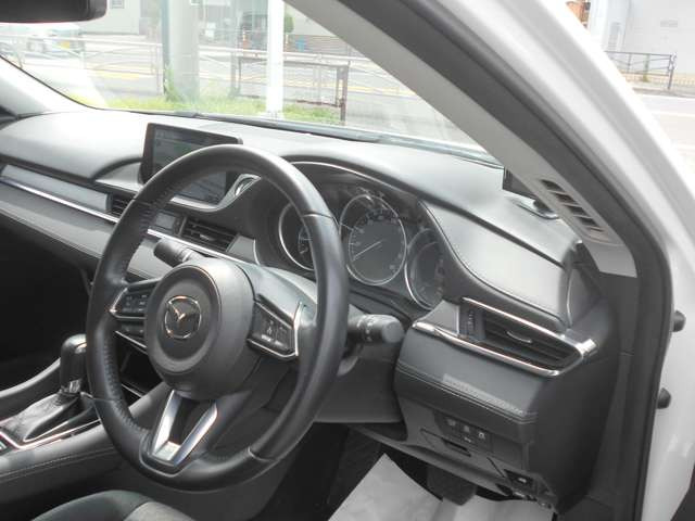 MAZDA6セダン2.0 20S