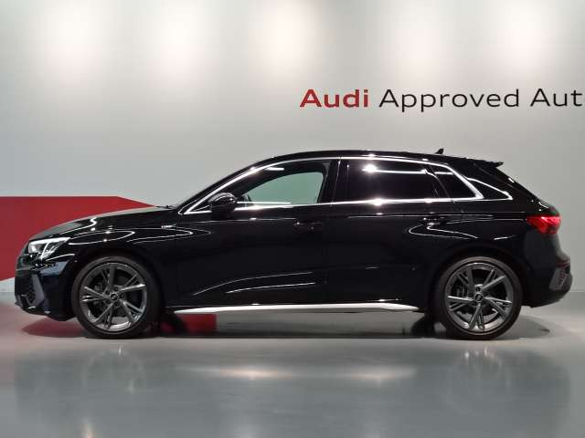 A3スポーツバック40 TFSI クワトロ Sライン 4WD