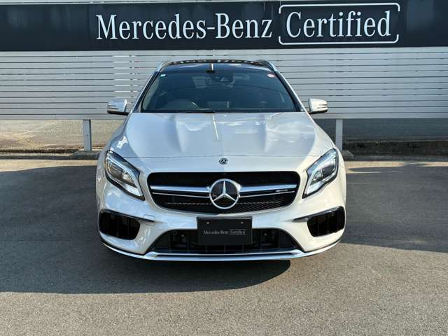 GLAクラスAMG GLA45 4マチック 4WD