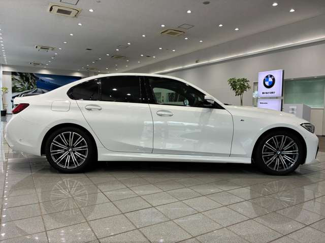 3シリーズセダン320d xドライブ Mスポーツ 4WD