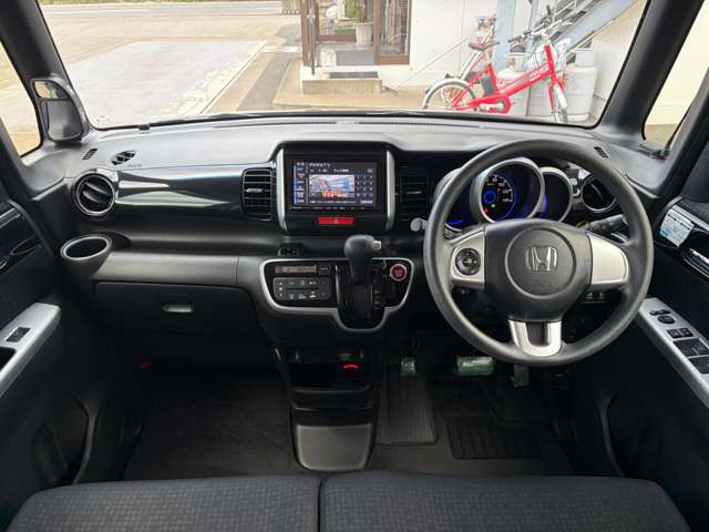 N-BOXカスタムG SSパッケージ 4WD