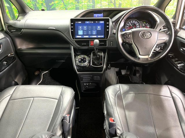 ヴォクシー2.0 ZS 煌II