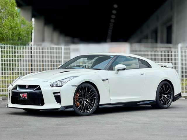 R35GT-R���X�Ƃ��āA�ԗ��̏�Ԃ���GT-R�Ƃ��Ă̓����܂ŁA���ԑI�тɑ΂��ăA�h�o�C�X�����Ē����Ă���܂��B����]�̓��e�̂��Ԃ����T�����鎖���\�ł��B�܂��͂��C�y�ɂ����k�������B