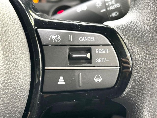 �y�A�_�v�e�B�u�N���[�Y�R���g���[���z�������H�ł̒��������s���y��!!�����ő��x��ۂN���[�Y�R���g���[�����A�Փˌy���V�X�e���ƘA�g���A�O���̎ԗ������m���ĎԊԂ�ۂ悤�ɑ��x���߂��Ă���܂�!!