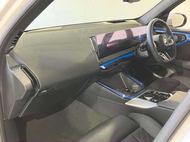 X320d xドライブ Mスポーツ ディーゼル 4WD