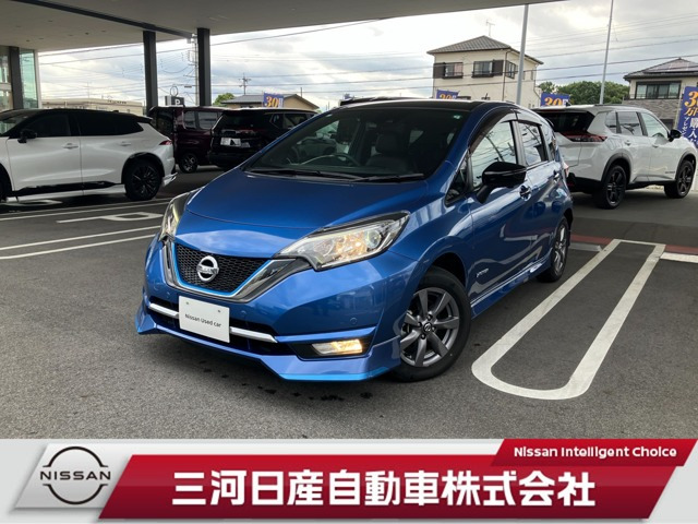 ノート1.2 e-POWER メダリスト ブラックアロー