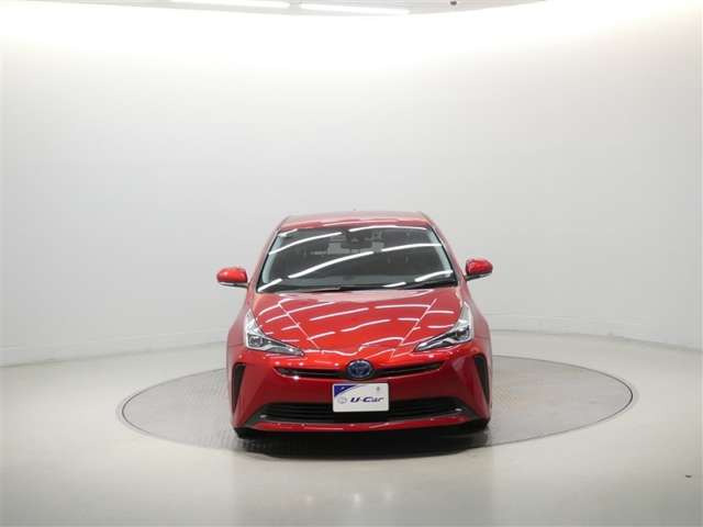 プリウス1.8 S
