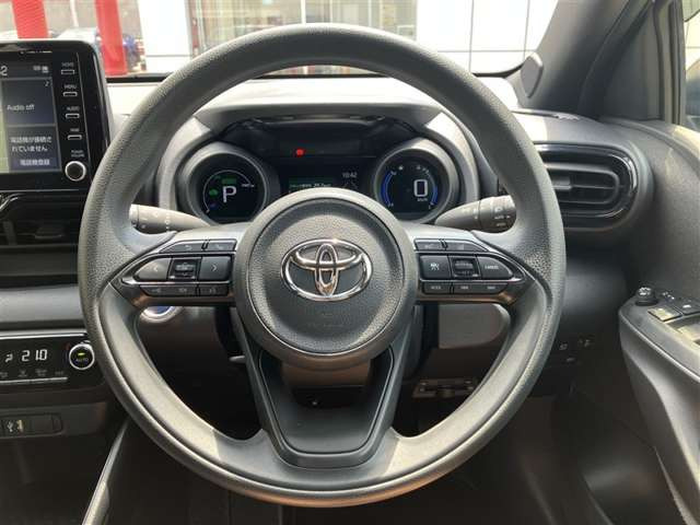 ヤリス1.5 ハイブリッド G
